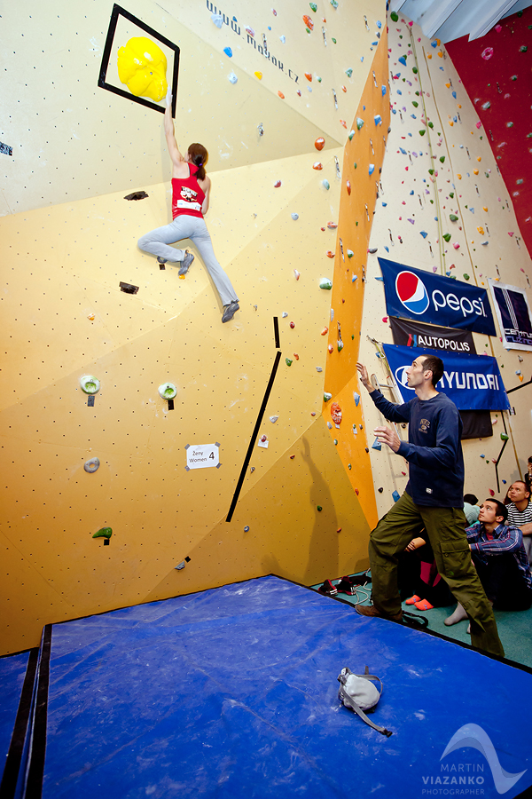 vertigo, open, lezecke, centrum, boulder, bouldering, umela, stena, boulder, pretek